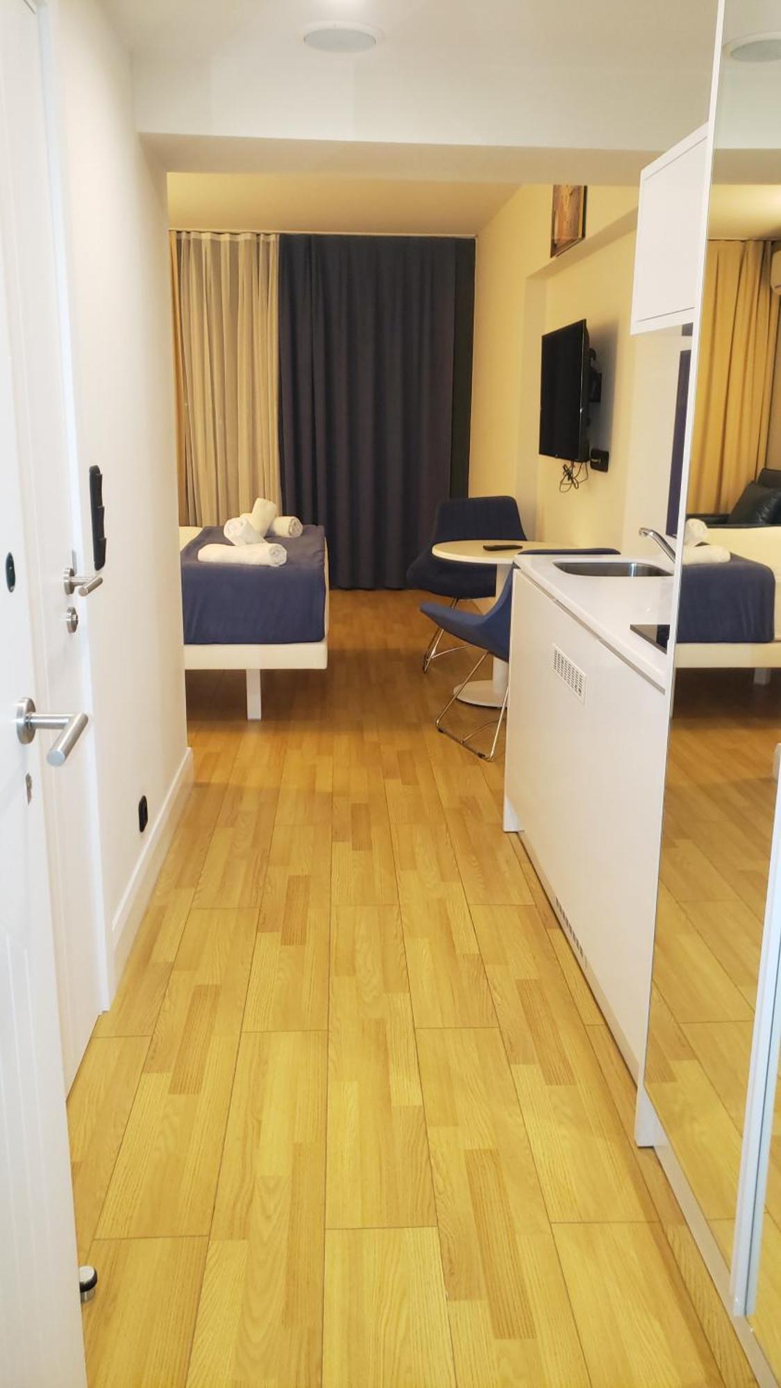 Orbi City Premium Apartament Batoemi Buitenkant foto